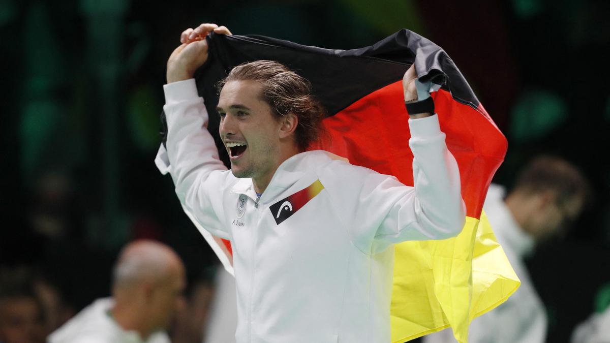 Davis Cup 2025 — Germany pulls off a comeback win to set up semifinal clash against Spain