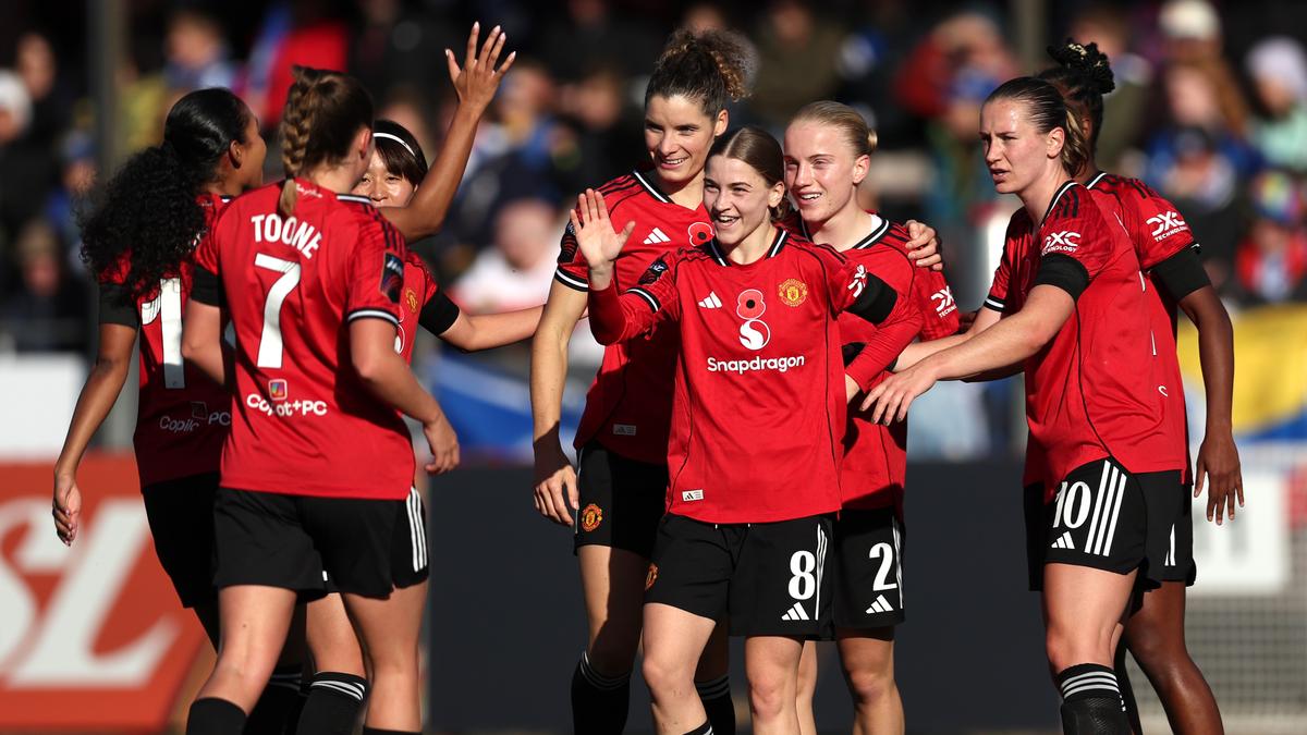 Man United edges Brighton 3-2 to keep WSL title challenge on course