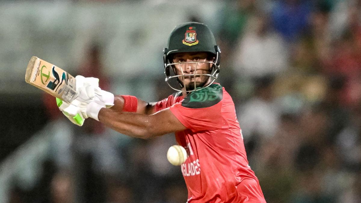 Tanzid’s record catches and unbeaten 55 lead Bangladesh to T20 series win over Ireland