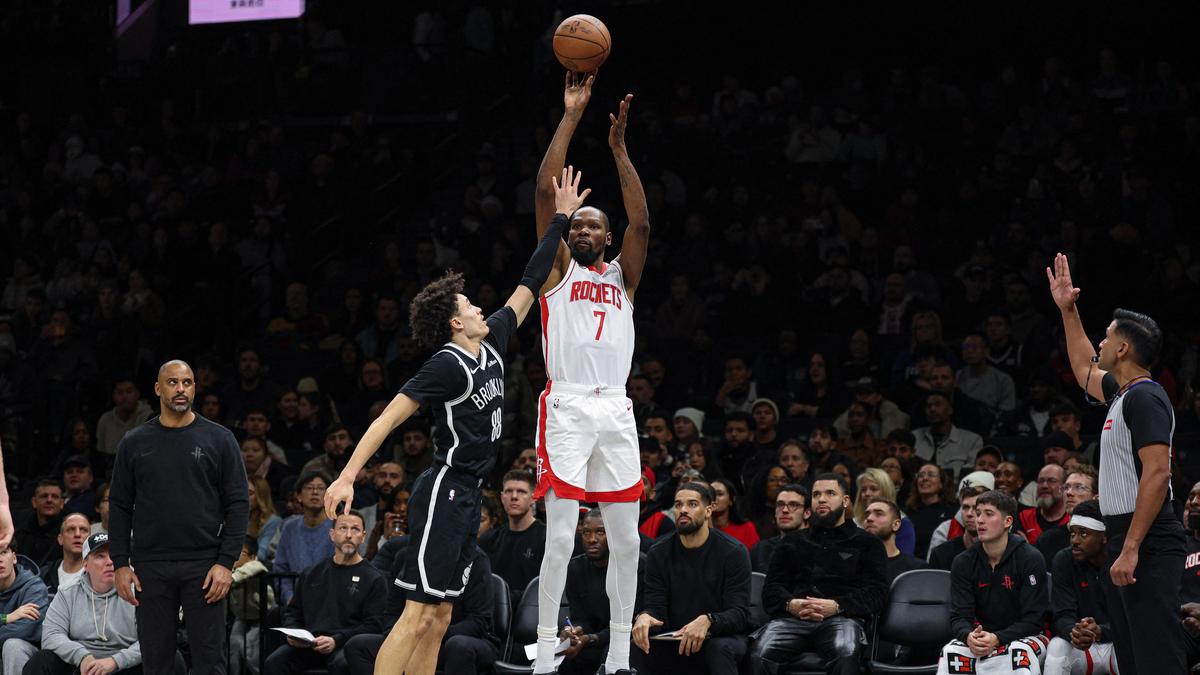 NBA Roundup: Durant leads Rockets past Nets for fourth straight win