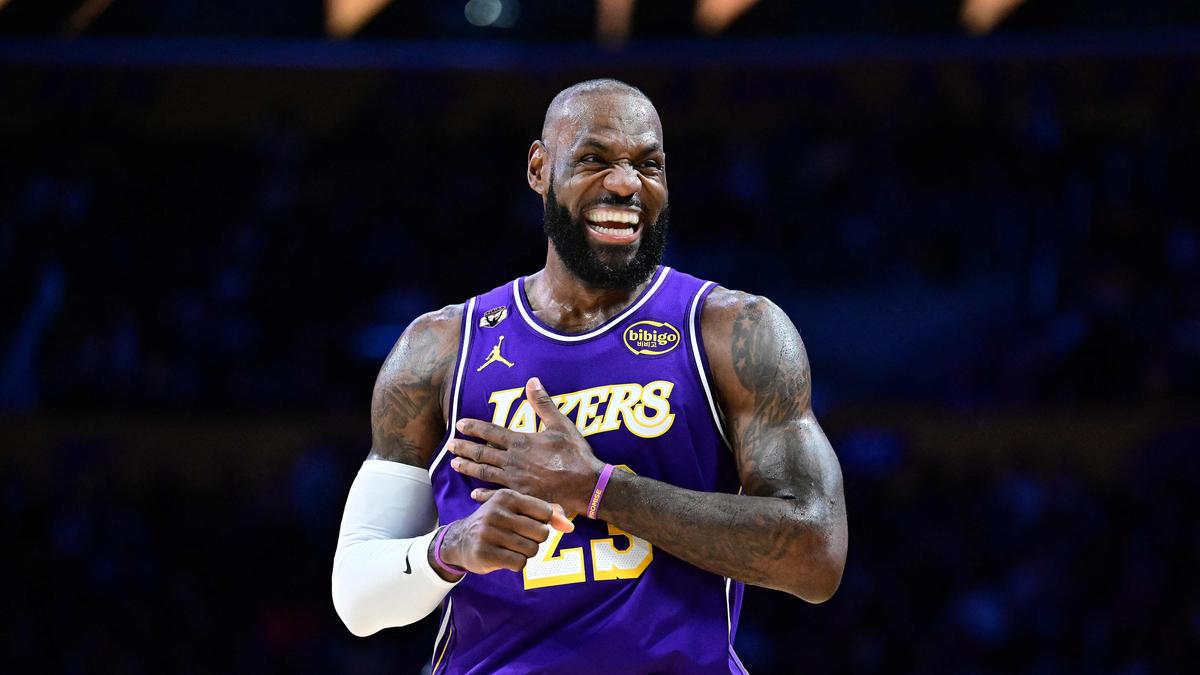 LeBron James sets another record, becomes oldest player have a triple-double in NBA