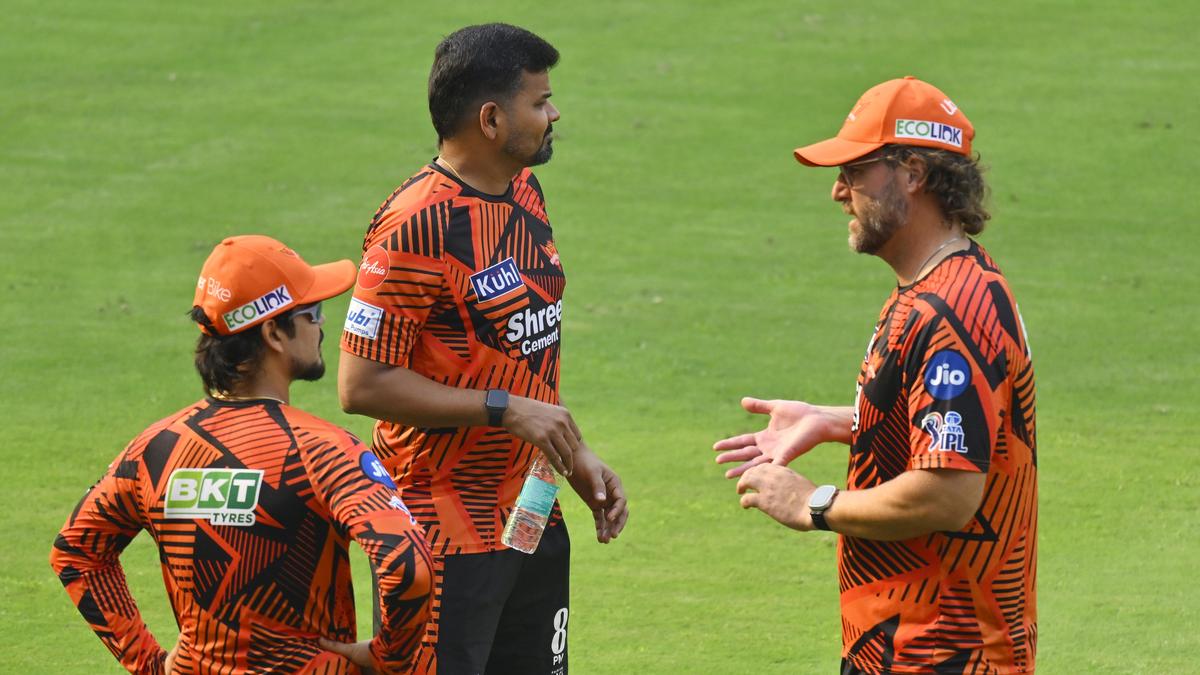 SRH vs LSG, IPL 2026: Vettori praises playing group for initiative amidst Cummins absence