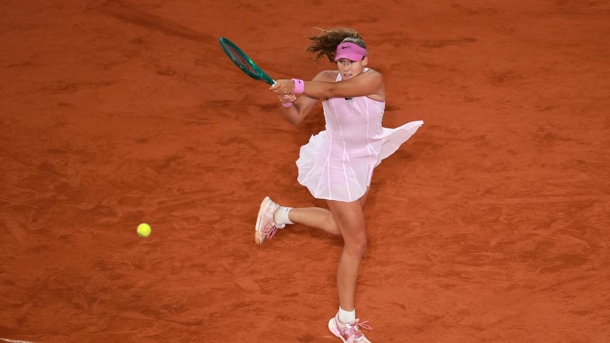 French Open 2026 — Andreeva thrashes Kostyuk to reach maiden Grand Slam final
