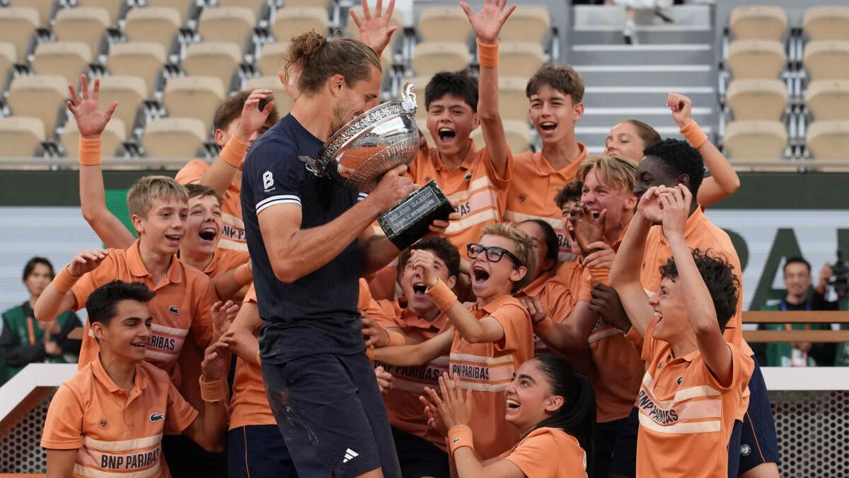 Zverev’s French Open 2026 triumph receives muted reception in France due to domestic violence allegations
